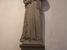 Hl. Antonius im Altarraum